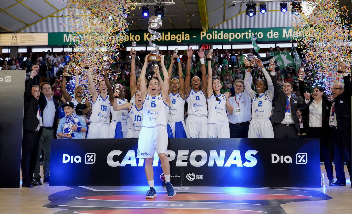 La gran capitana levanta la copa tras ganar al Girona 79-71 en el Pabellón de Mendizorroza de Vitoria 