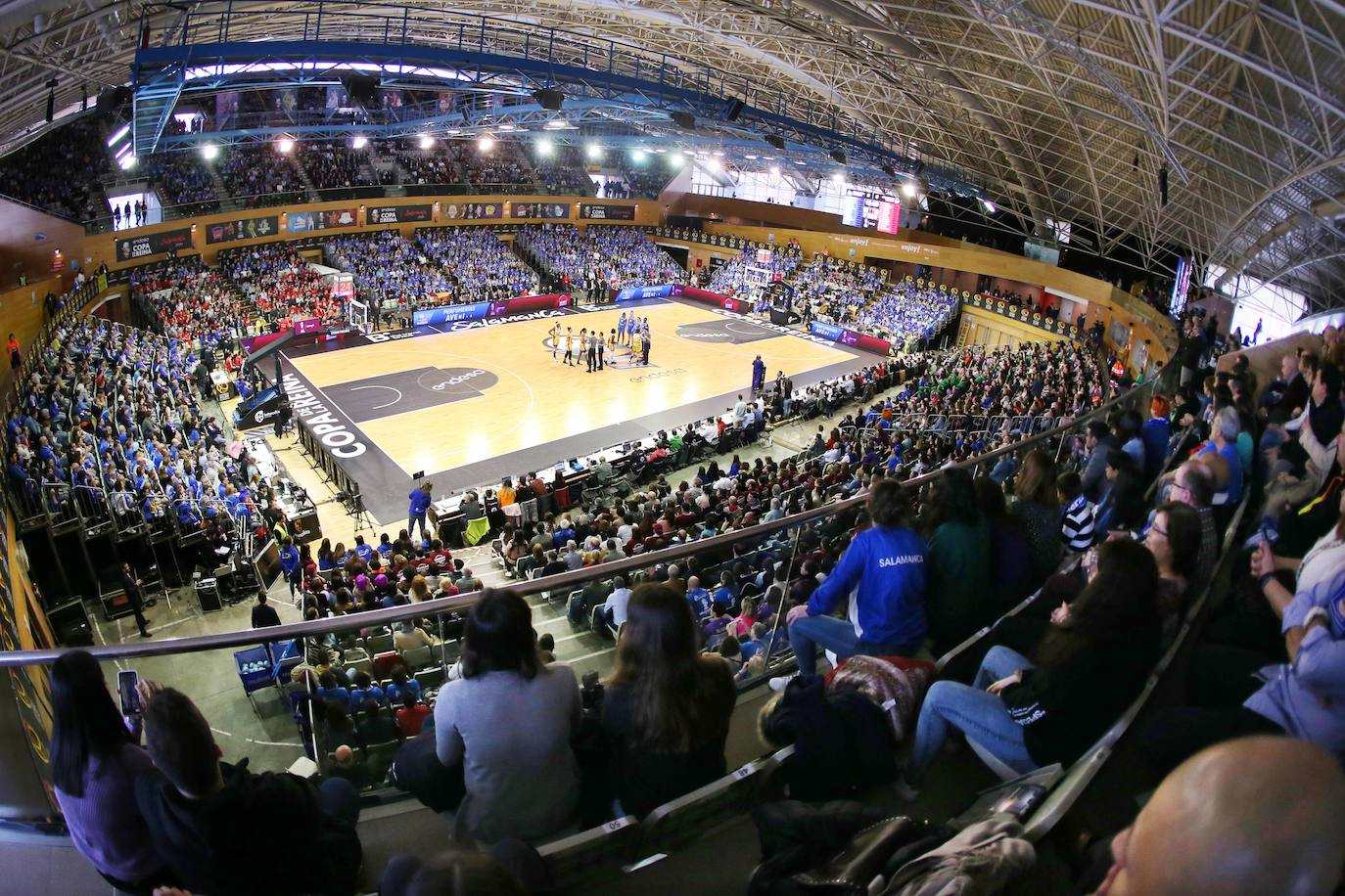 La fase final de la Copa de la Reina fue una gran fiesta del baloncesto femenino en nuestra ciudad con un multiusos abarrotado, ganando en la final al Girona por 76-58. Fue el último partido antes del coronavirus