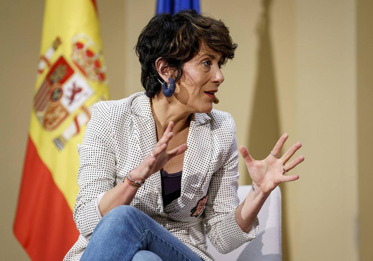 La ministra de Inclusión, Seguridad Social y Migraciones, Elma Saiz.