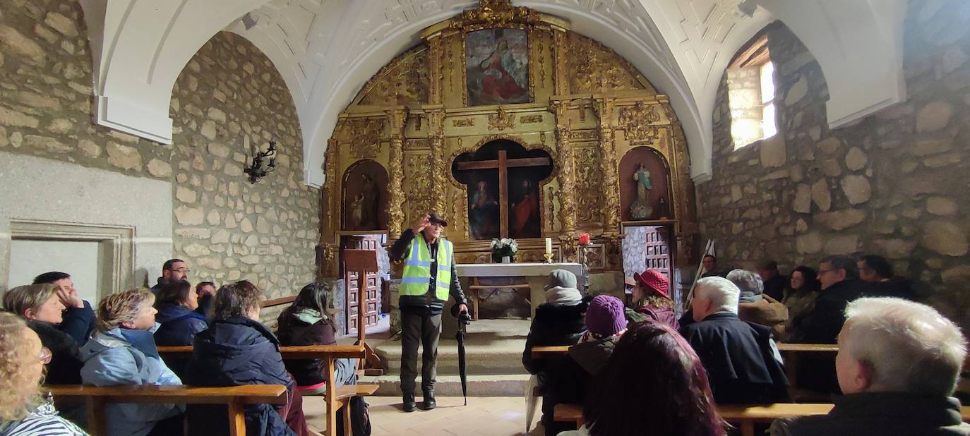 Alaraz acoge el primer encuentro ‘En tu pueblo y en el mio’ que se hace fuera de la sierra