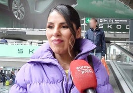 Isa Pantoja, indiferencia absoluta al ingreso hospitalario de urgencia de su madre.