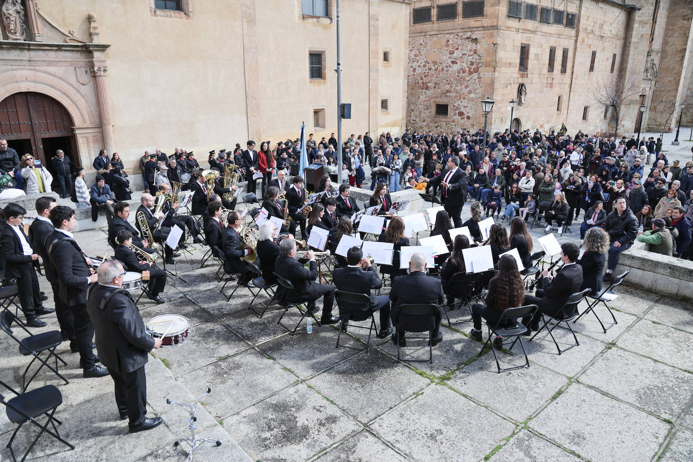 Marchas procesionales y la interpretación del Miserere en un Domingo de Pasión