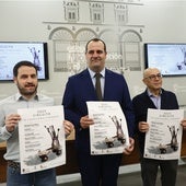 Celso García, alcalde de San Cristóbal de la Cuesta, David Mingo, diputado de Cultura y Exuperancio Benito, regidor de Ledesma. ALMEIDA