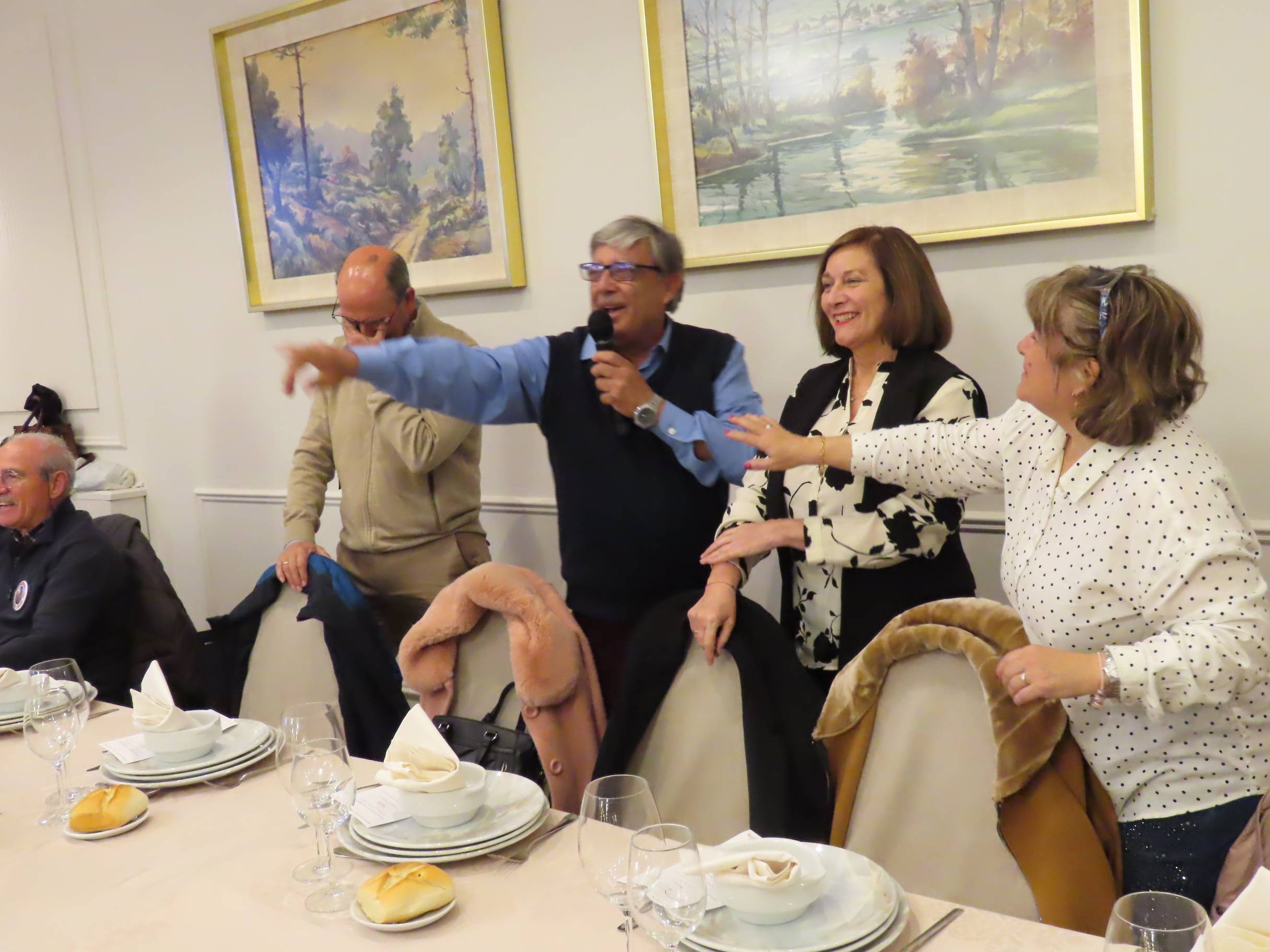 Los mayores de Béjar y Peñaranda se hermanan en un completo encuentro en la ciudad del Conde de Bracamonte