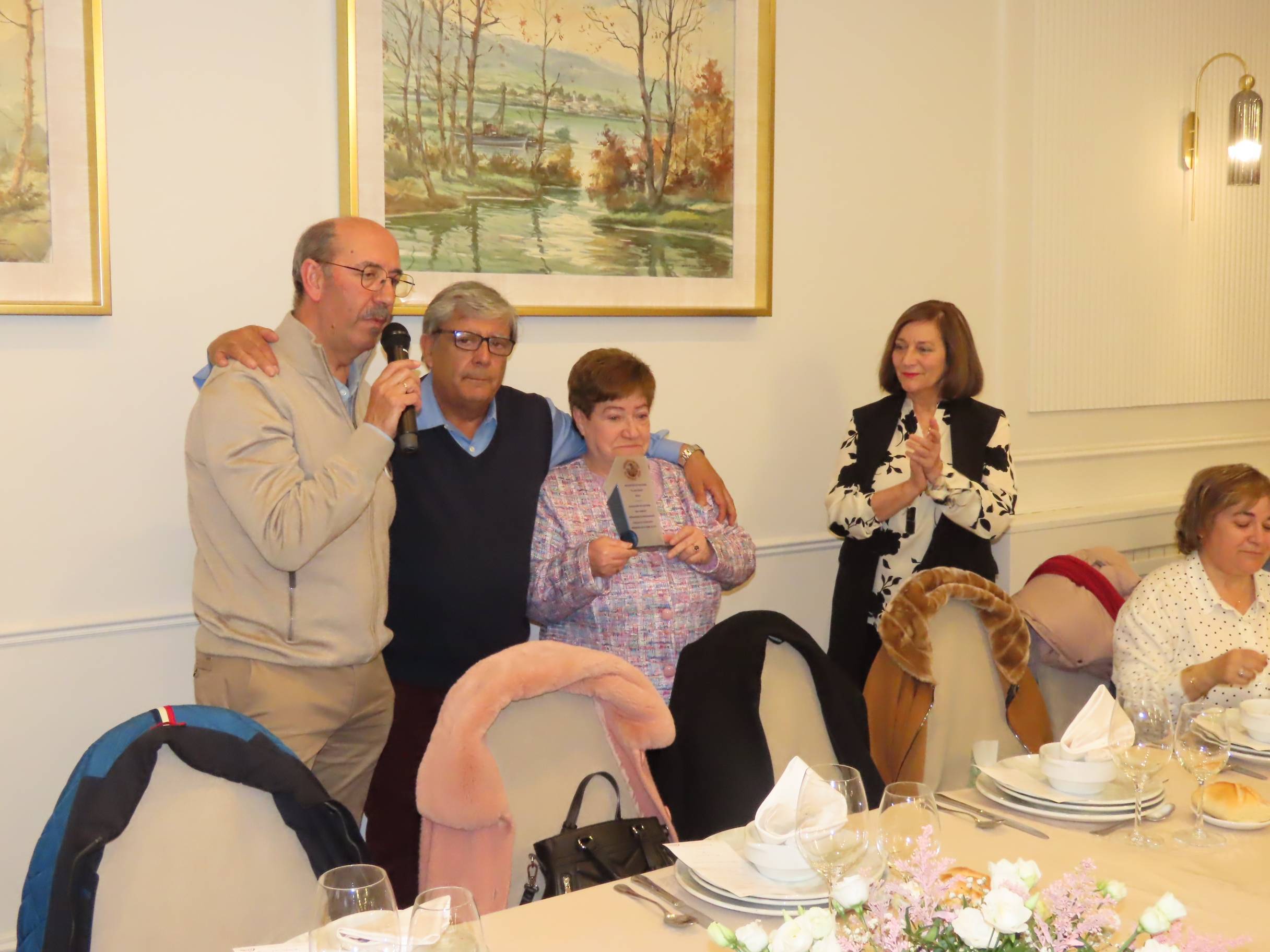 Los mayores de Béjar y Peñaranda se hermanan en un completo encuentro en la ciudad del Conde de Bracamonte