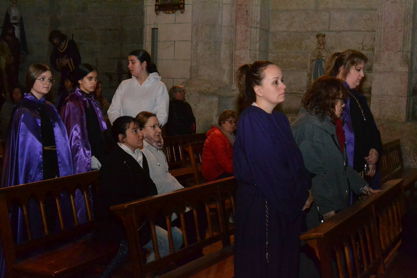 La lluvia impide a La Dolorosa recorrer Ciudad Rodrigo