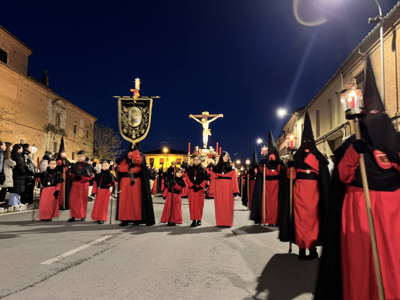 Solemne traslado del Santo Cristo del Humilladero y de Nuestra Señora de las Lágrimas en Peñaranda