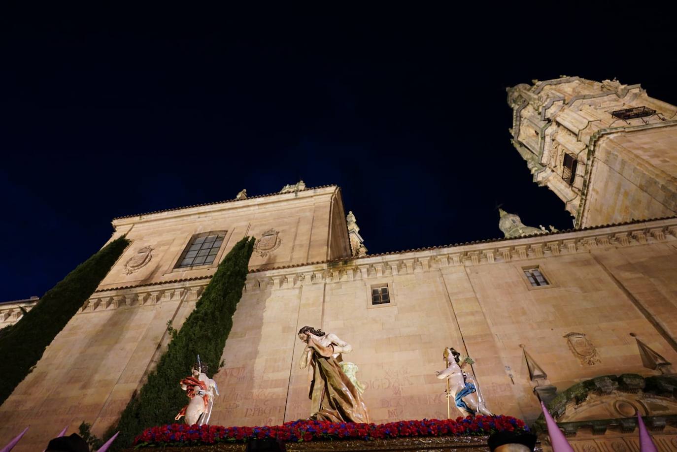 La procesión del Flagelado y Nuestra Señora de las Lágrimas, en imágenes