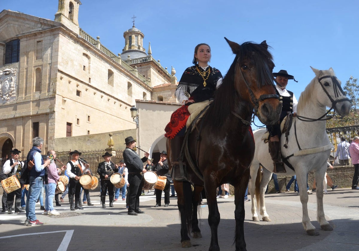 Encina Charra 2025: «Siempre hemos hecho todo por defender nuestro folclore»