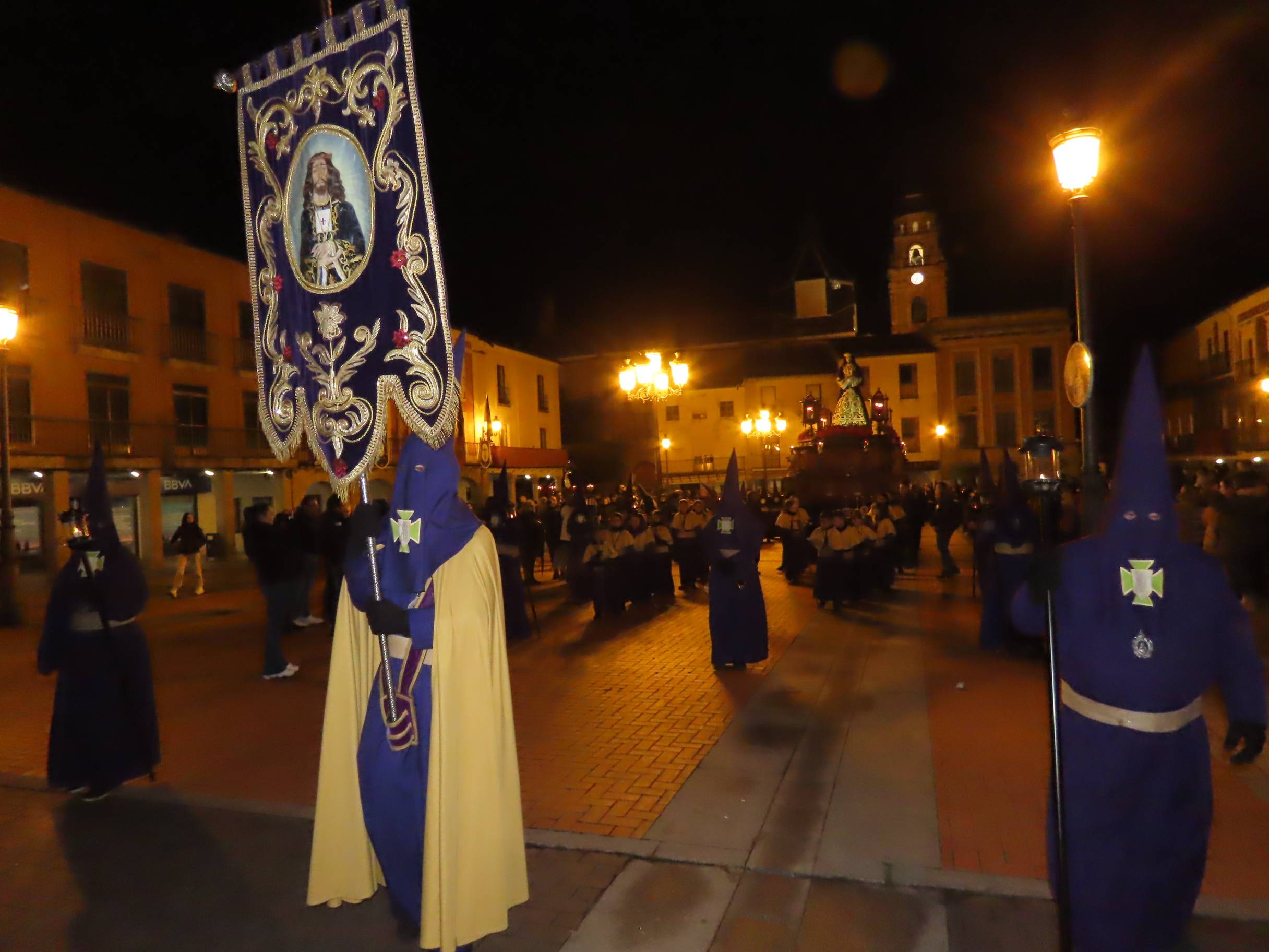 La emoción arranca aplausos en la procesión del Nazareno de Peñaranda de Bracamonte