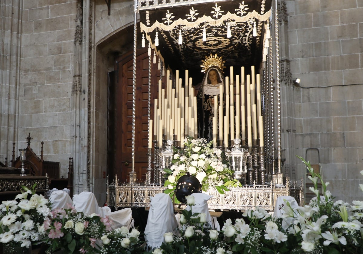 La Virgen de la Soledad, en la Catedral de Salamanca.