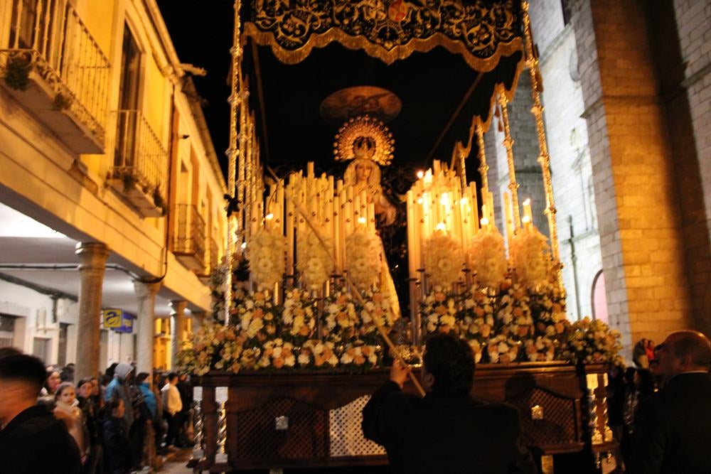 La Esperanza protagoniza la Madrugada en Peñaranda de Bracamonte