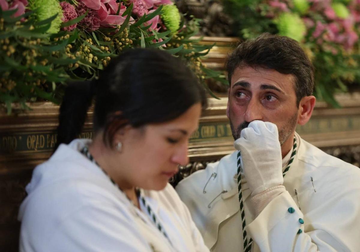Lágrimas en el Carmen de Abajo: así ha vivido la Cofradía de la Oración en el Huerto el no salir a la calle este Viernes Santo