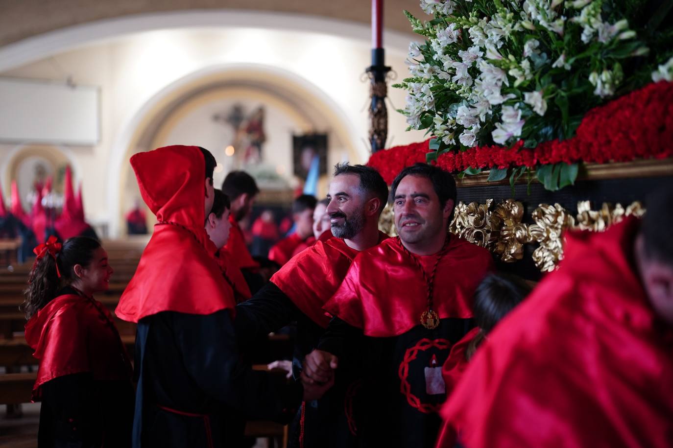 La procesión del Cristo de la Vela, en imágenes