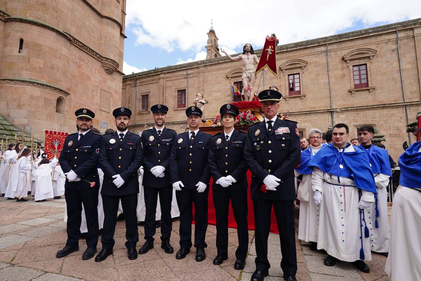 La procesión del Encuentro, en imágenes