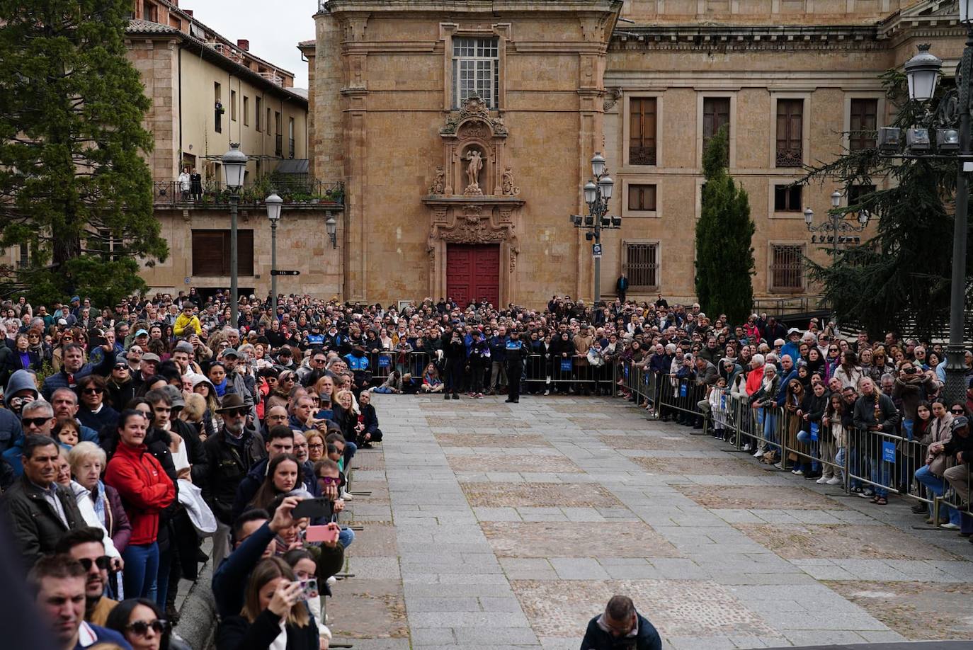 La procesión del Encuentro, en imágenes