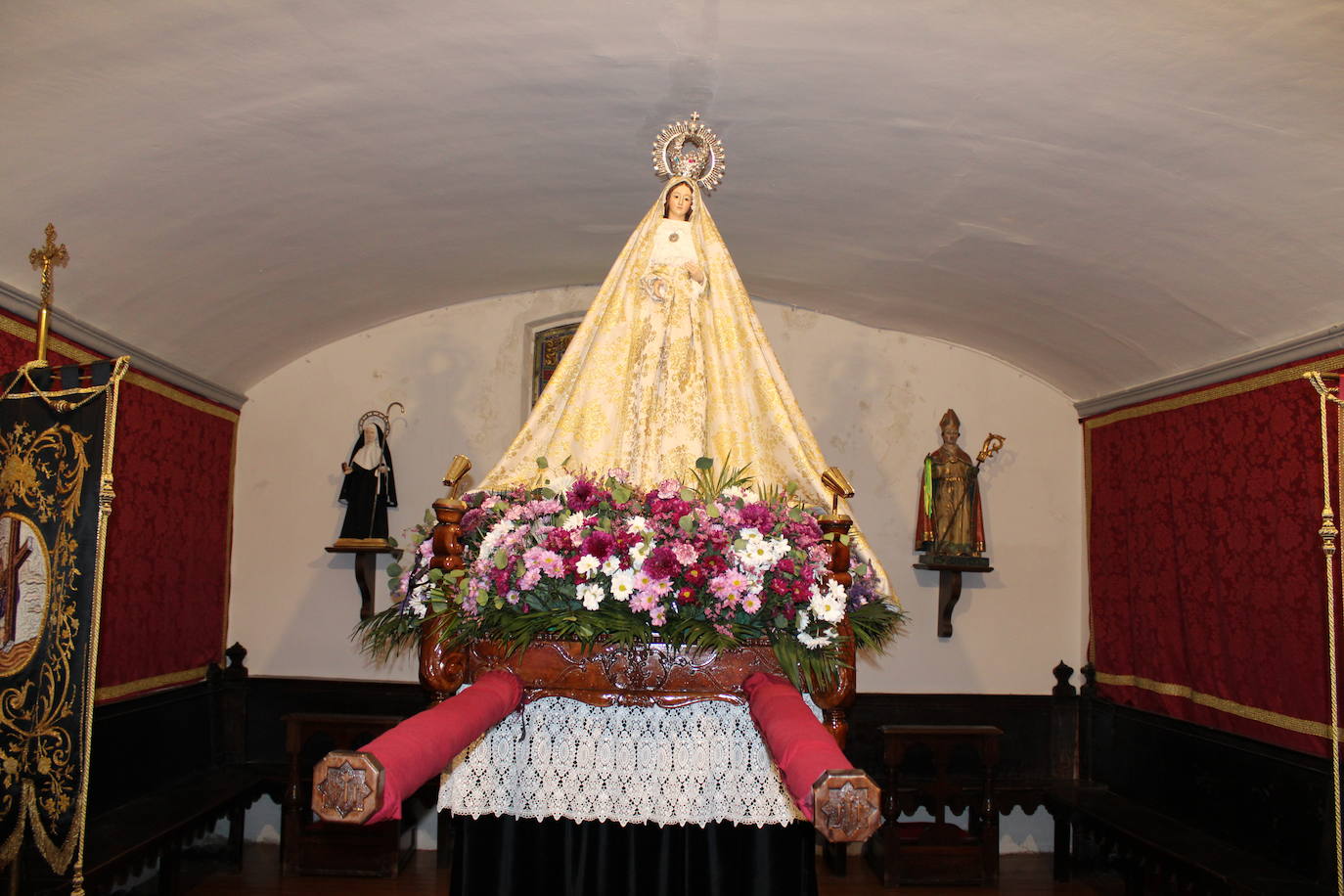 Los niños despiden la Semana Santa bejarana con la procesión de Jesús de Pasión y Gloria