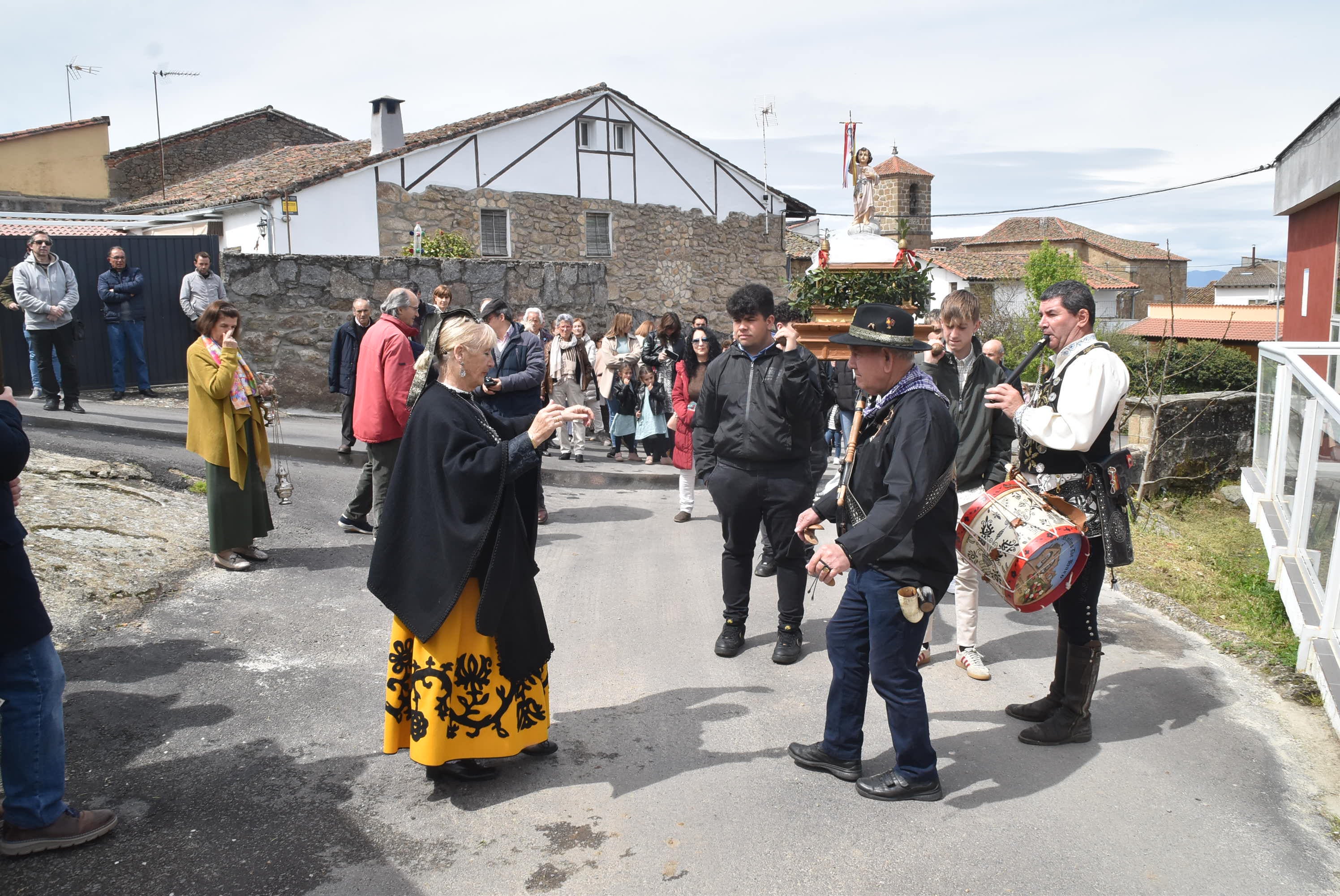 Cantagallo celebra el Lunes de Pascua con la tradicional procesión con el Niño Jesús
