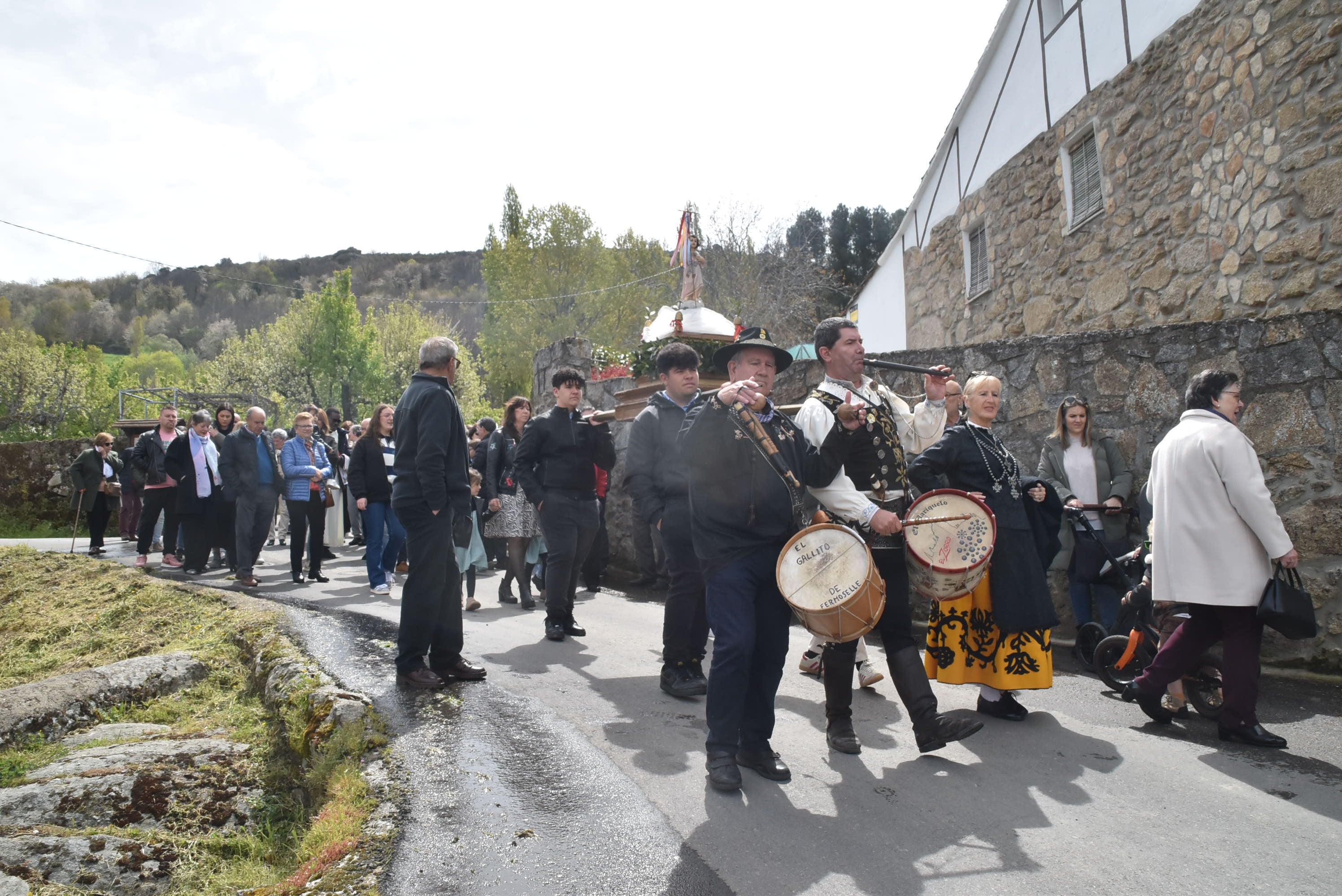 Cantagallo celebra el Lunes de Pascua con la tradicional procesión con el Niño Jesús