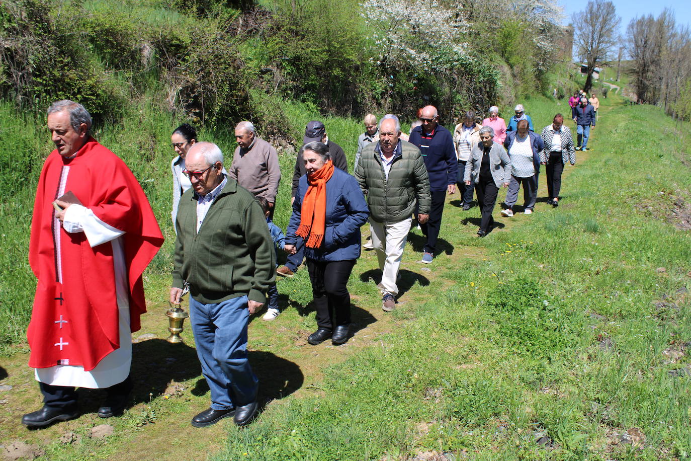 San Jorge bendice los campos del Alagón