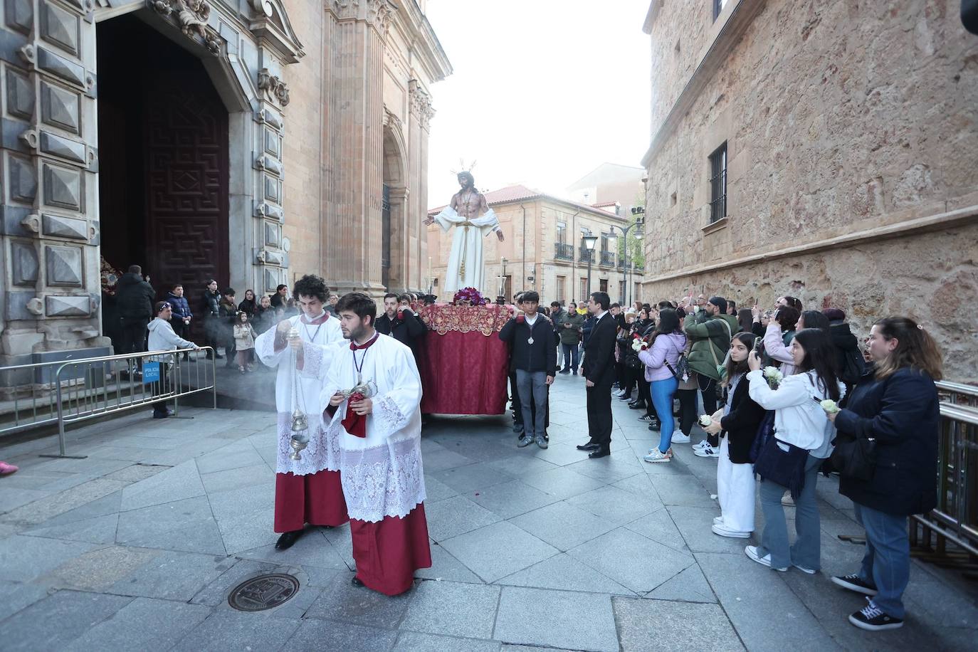Así fue el traslado de Jesús Despojado y Caridad a la iglesia de San Sebastián