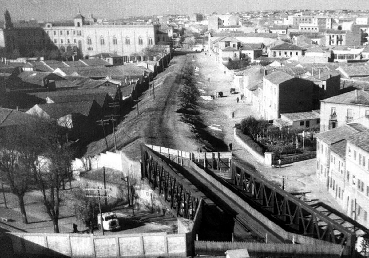 Aquellos trenes que cruzaban la ciudad