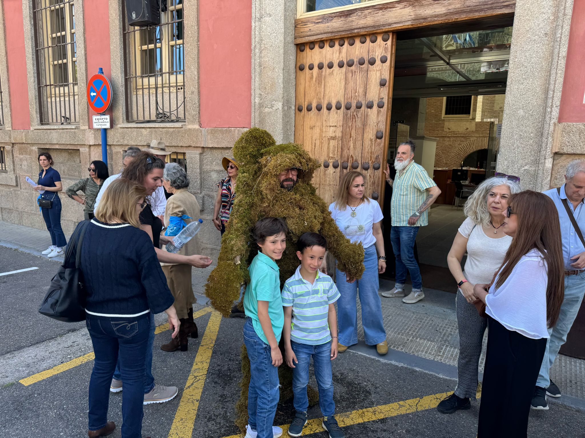 Béjar promociona los Hombres de Musgo en Talavera de la Reina