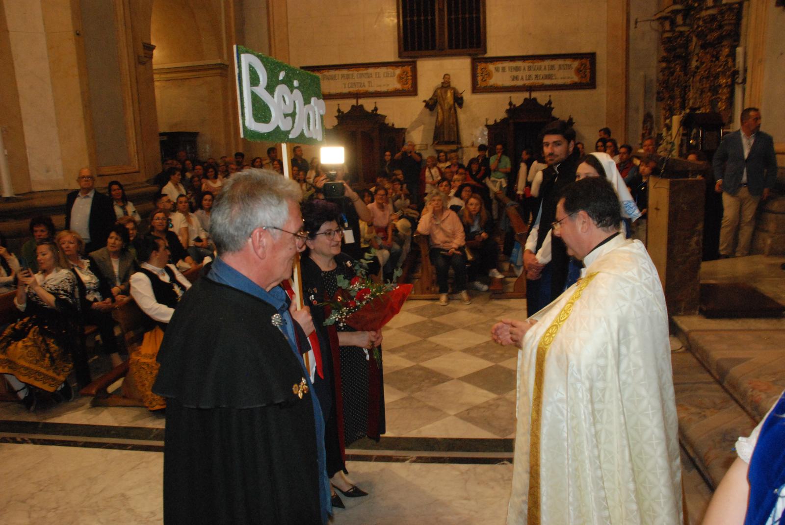 Béjar promociona los Hombres de Musgo en Talavera de la Reina