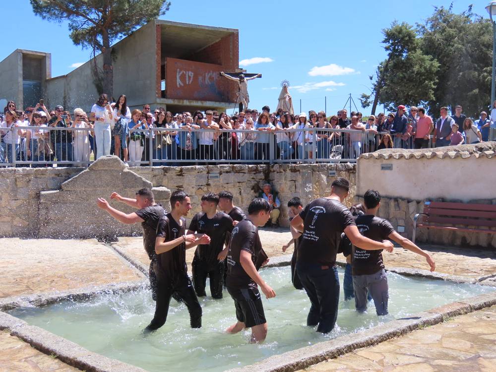 Baño de devoción para el Cristo