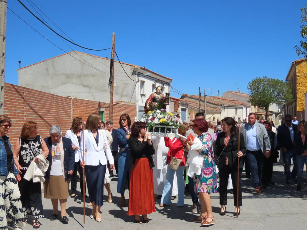 Honores a Santa Bárbara en Villoria
