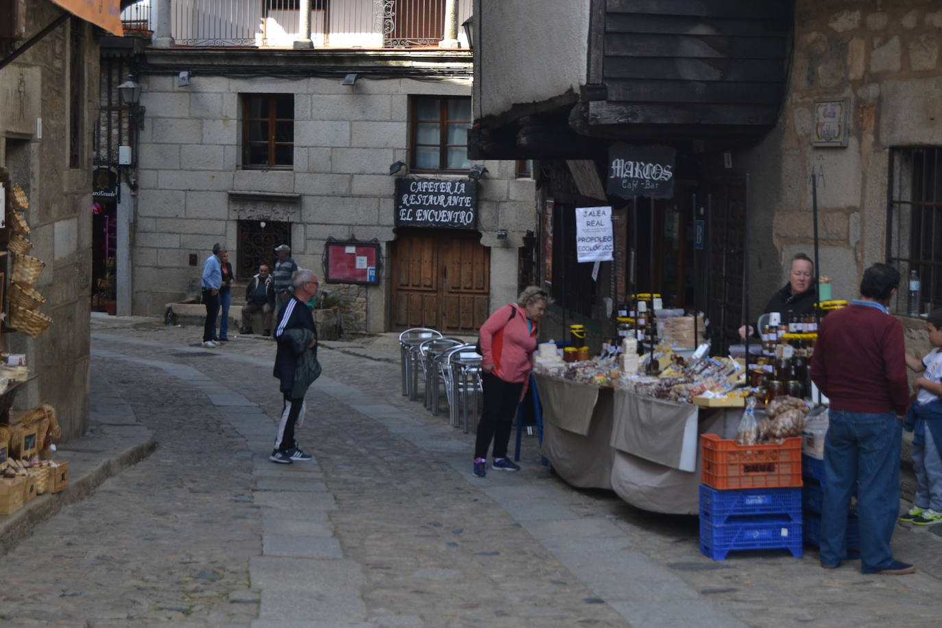 El Día del Trago envuelve en fiesta a La Alberca