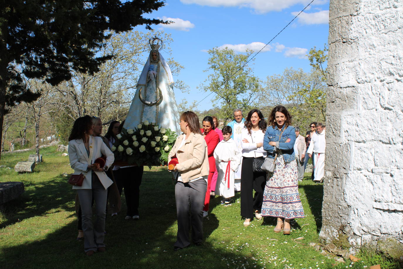 Los Santos rinde honores a la Virgen del Gozo