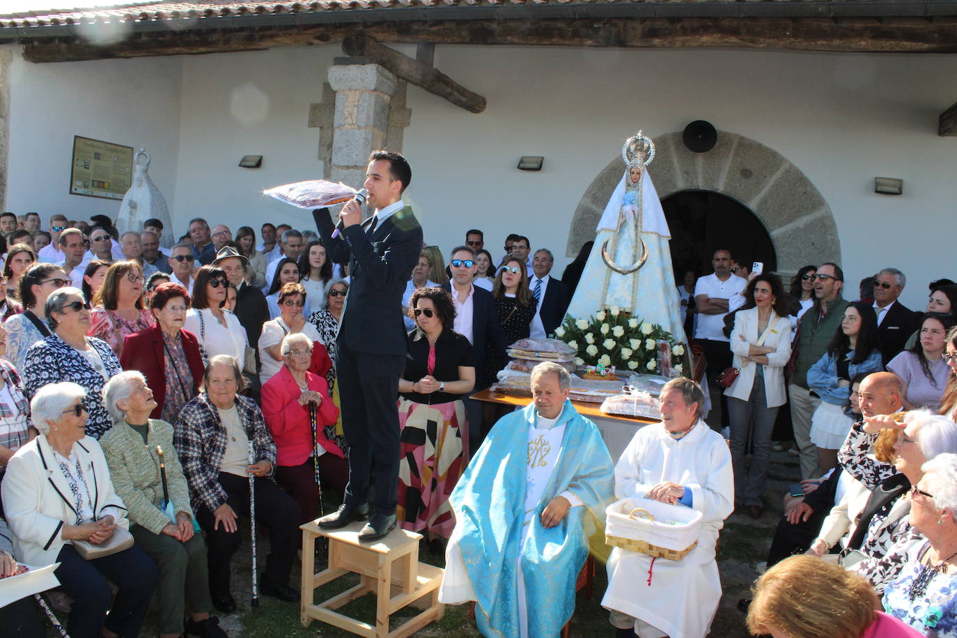 Los Santos rinde honores a la Virgen del Gozo