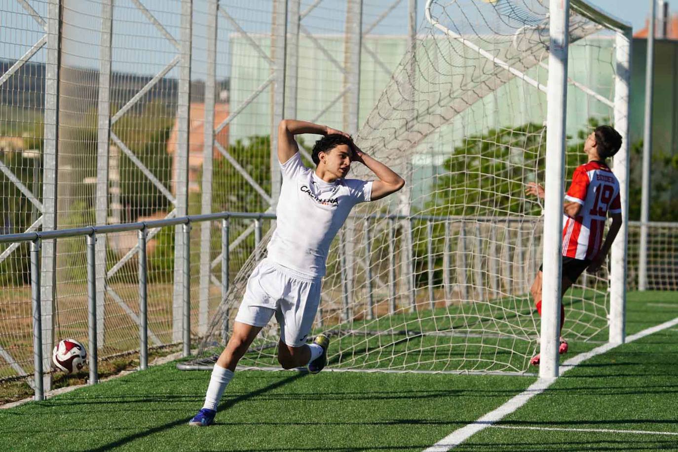 Las mejores imágenes de la jornada 24 en el fútbol base