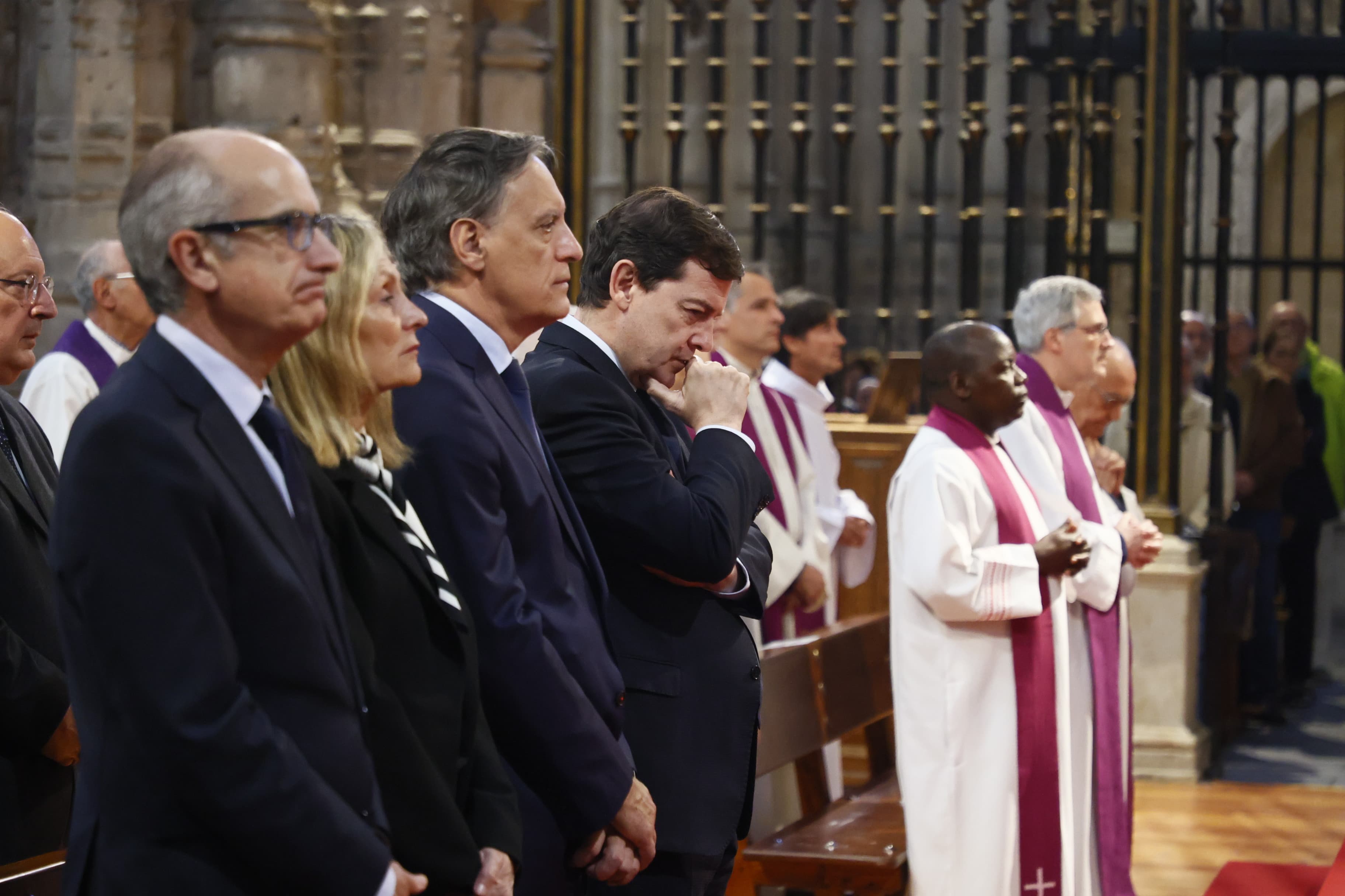 Multitudinaria despedida al papa Francisco