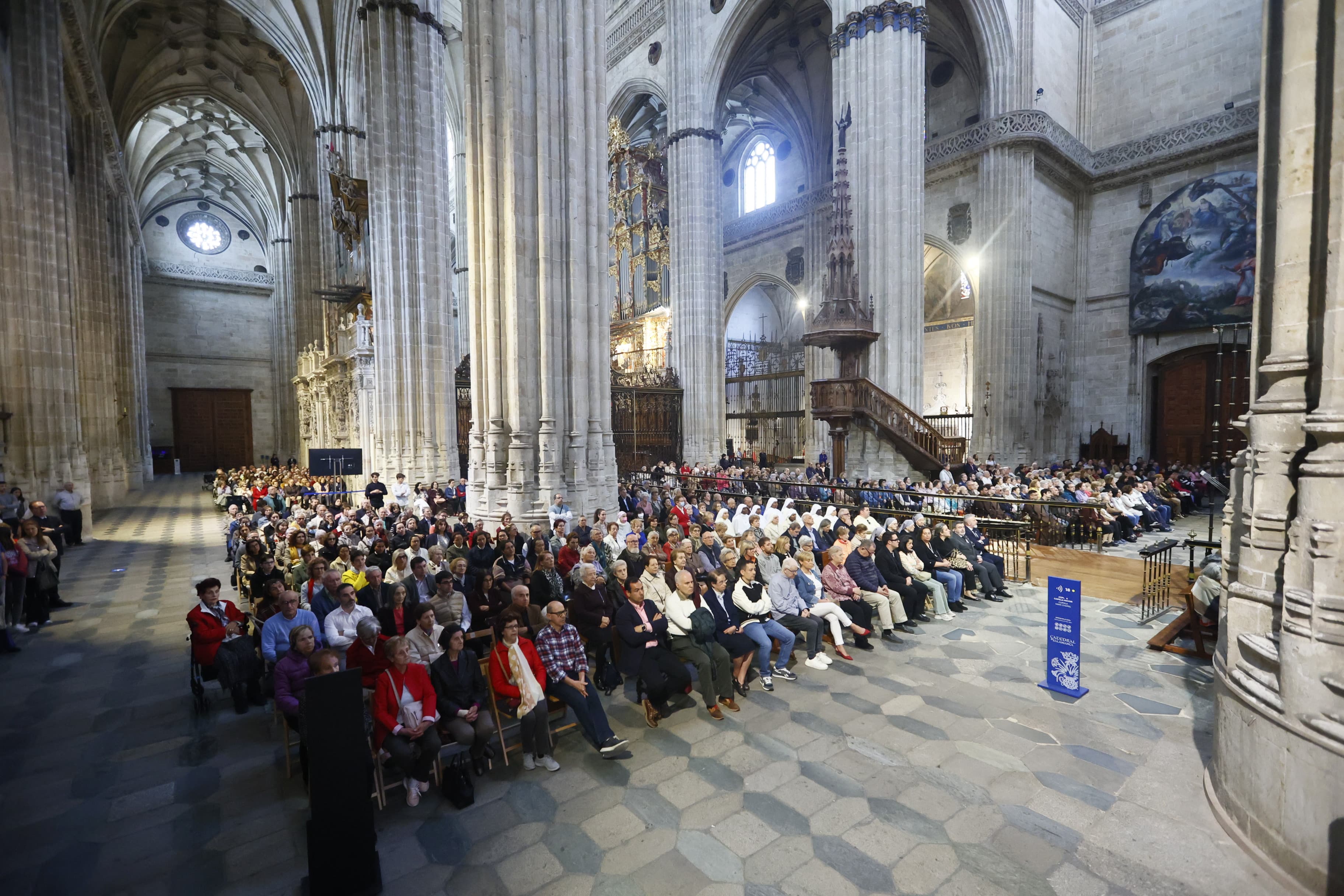 Multitudinaria despedida al papa Francisco