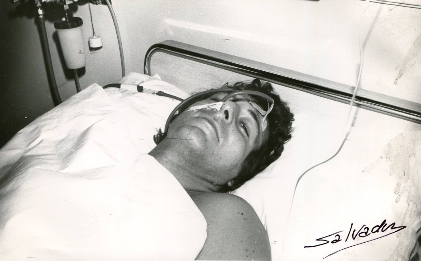 El 1 de enero de 1978 la UDS perdió 3-1 en Bilbao. Jorge D'Alessandro recibió un golpe cuando salía a por un balón. Acabó el partido y en el viaje de vuelta comenzó a sentirse mal y a orinar sangre. Al llegar a Salamanca fue ingresado de urgencia en el Virgen de la Vega donde le tuvieron que estirpar (a «vida o muerte» según la crónica de la época), un riñón por los daños sufridos en el golpe. Los cirujanos le recomendaron su retirada del fútbol activo, pero el pibe volvió a jugar el 23 de abril de ese mismo año en El Helmántico, precisamente ante el Atletic de Bilbao, en el partido de la segunda vuelta que acabó 0-3.