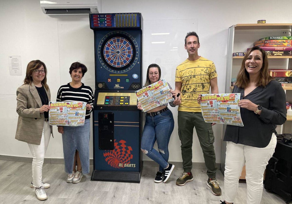 El equipo de Juventud del Ayuntamiento de Guijuelo presentó la agenda.