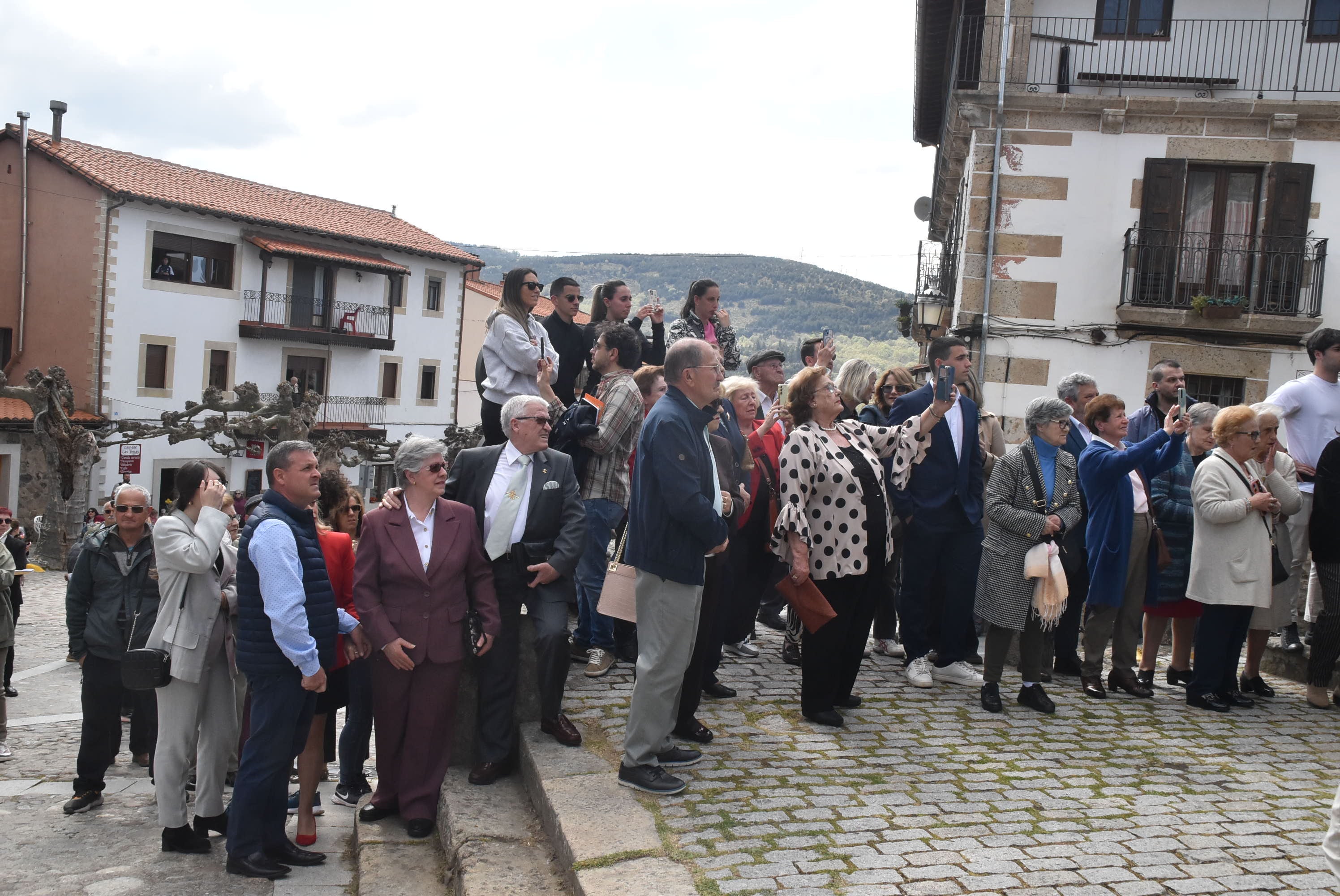 El Cristo del Refugio bendice un año más a Candelario