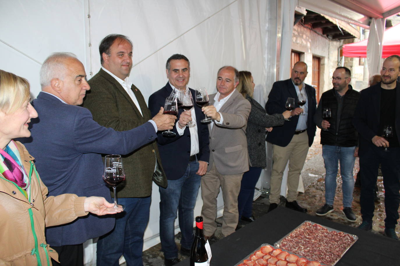 San Esteban de la Sierra abre su Feria de Enoturismo