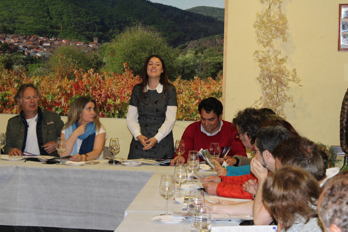 San Esteban de la Sierra abre su Feria de Enoturismo