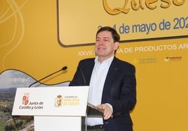 Alfonso Fernández Mañueco, durante su intervención.