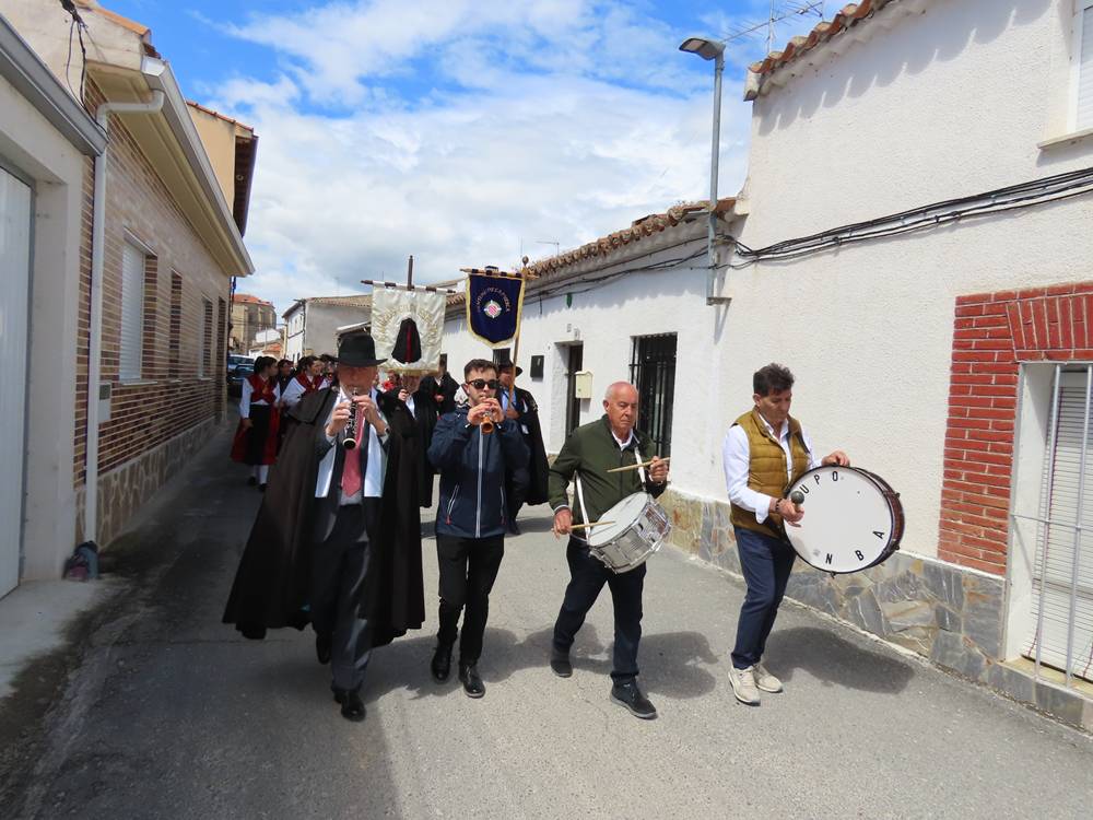 Los amigos de la capa se ponen de gala en Alaraz