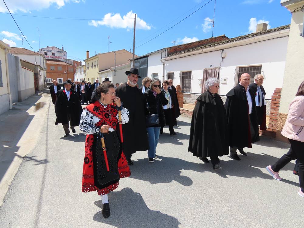 Los amigos de la capa se ponen de gala en Alaraz