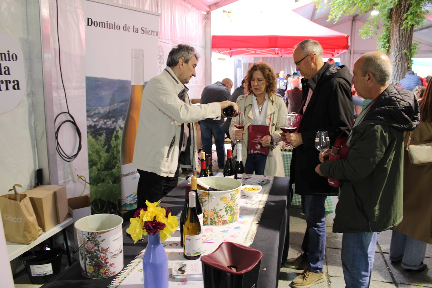 San Esteban de la Sierra disfruta de su riqueza enológica