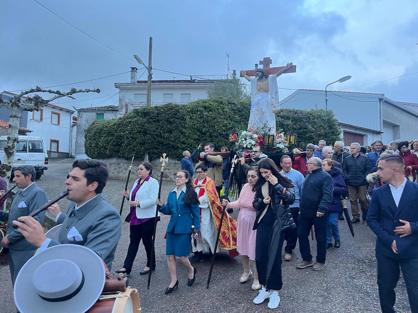 Escurial de la Sierra celebra la fiesta de la Santa Cruz