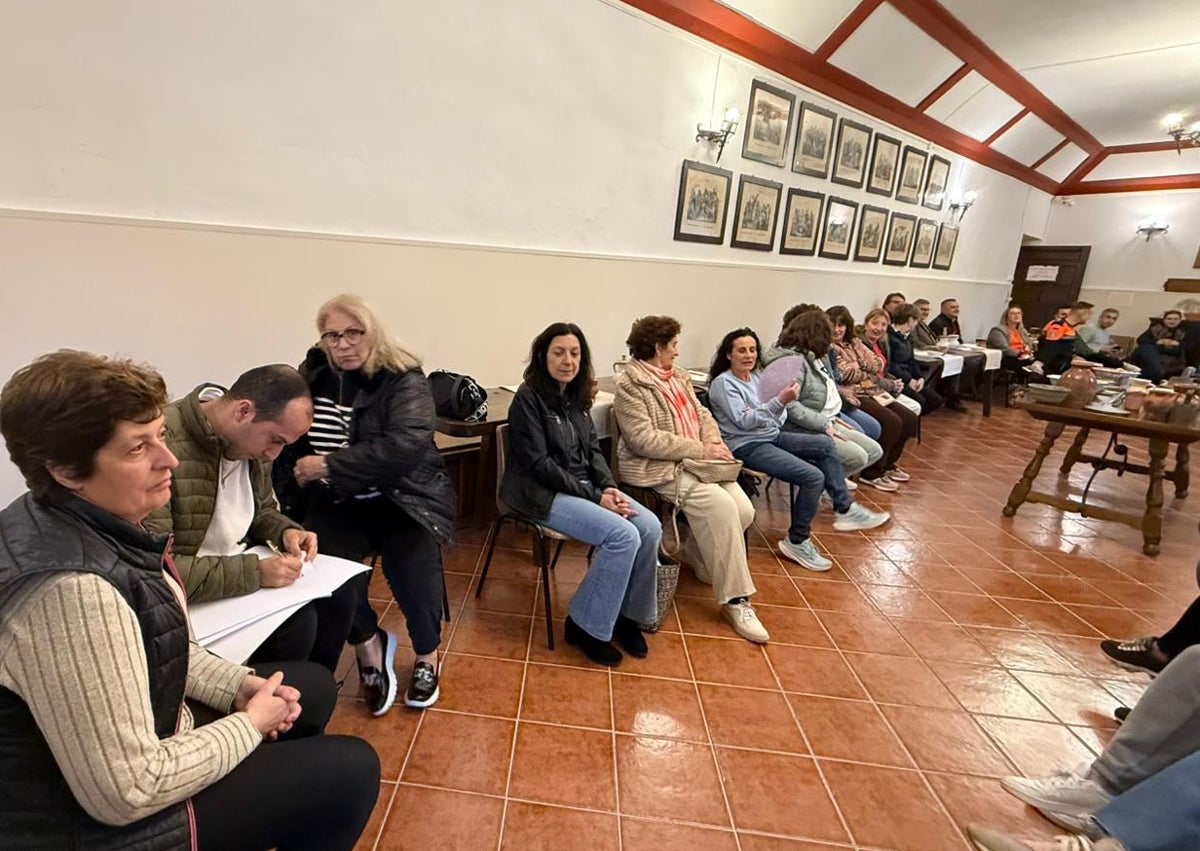 Imagen secundaria 1 - Nueva &#039;vida&#039; para la joya que custodia el corazón de Santa Teresa de Jesús