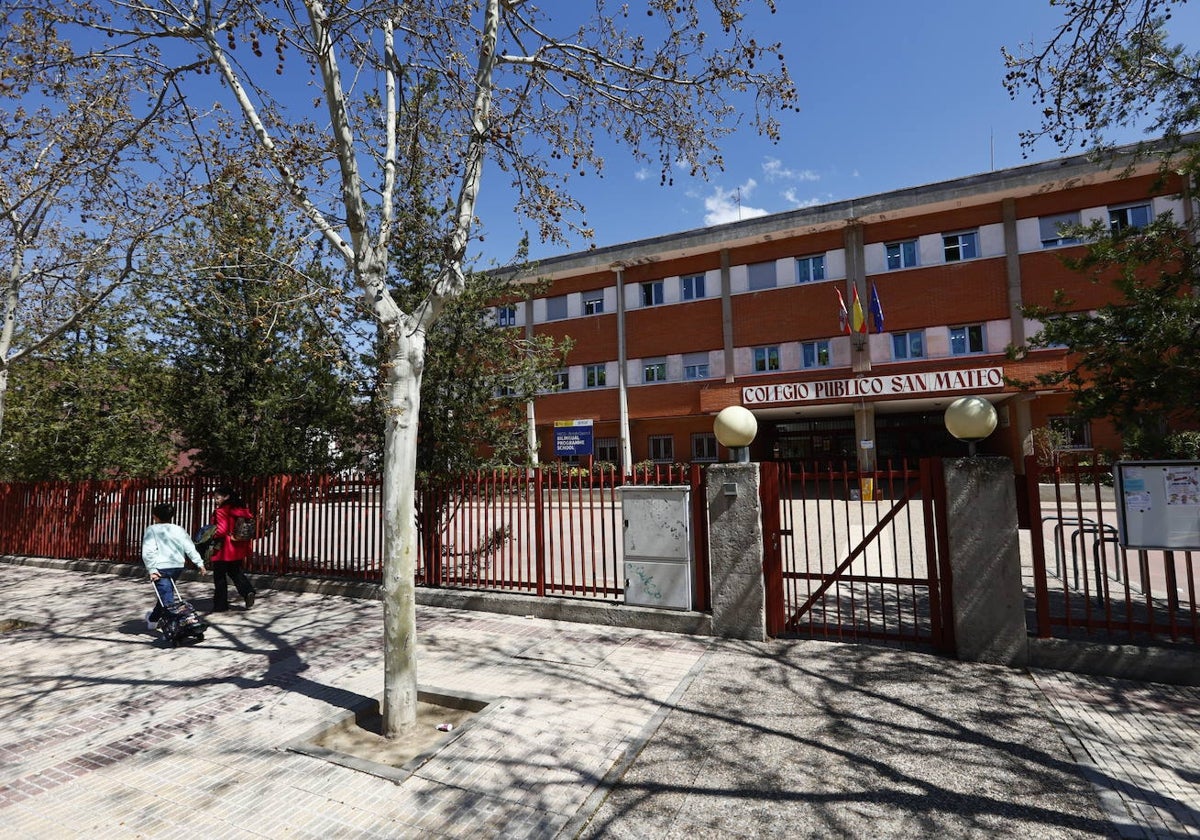 El PSOE exige un plan «urgente» de mantenimiento en los colegios de la ciudad