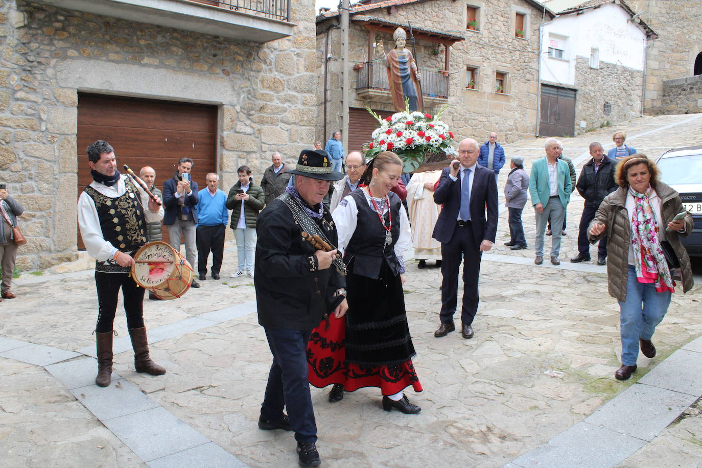 Cantagallo rinde honores a San Gregorio en un animado día de fiesta