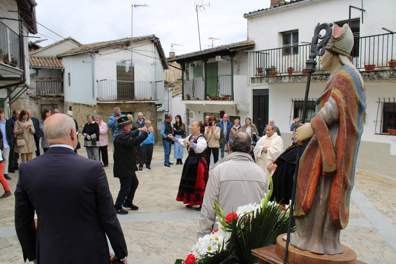 Cantagallo rinde honores a San Gregorio en un animado día de fiesta